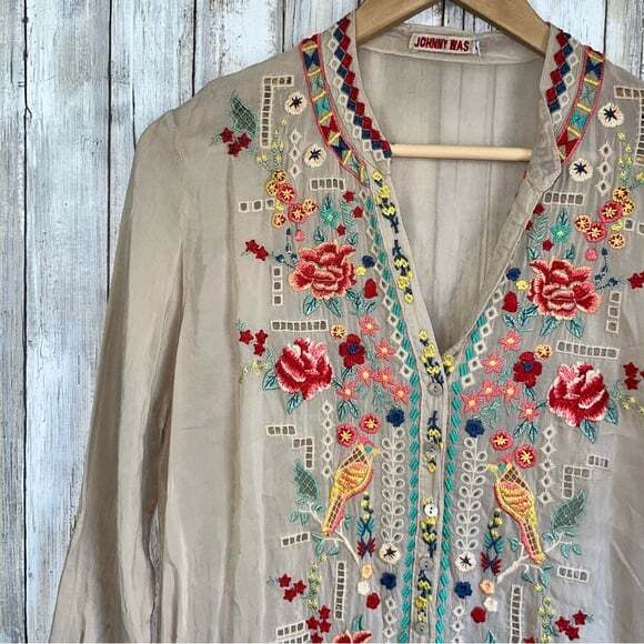 Johnny Was Floral Bird Eyelet Embroidered Tan Long Sleeve Tunic - Picture 6 of 7